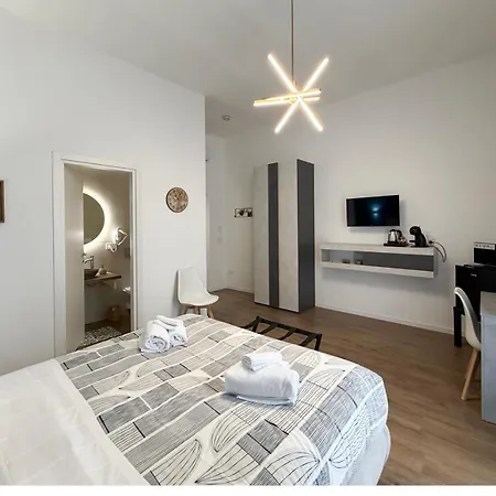 Dama Vendégház Bari